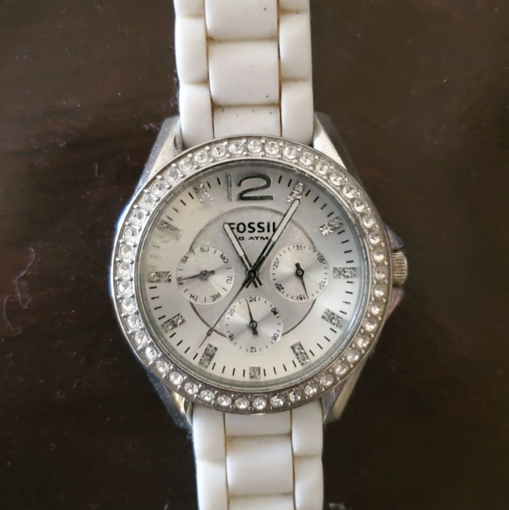 White fossil watch